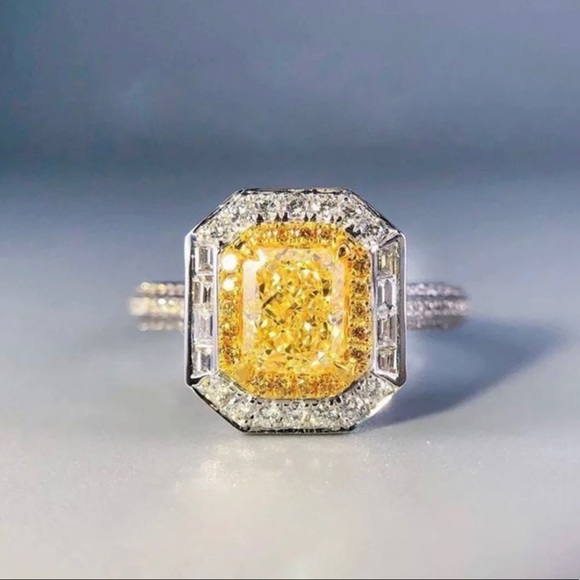 ✨Dazzling Citrine Halo Ring✨ - Picture 2 of 7
